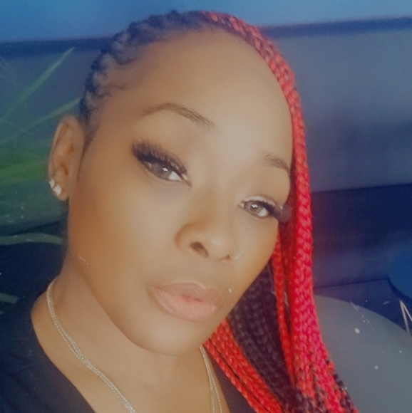 Meet your Posher, Lakeshia - Picture 6 of 9